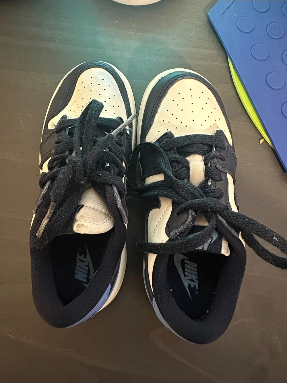 Nike children low